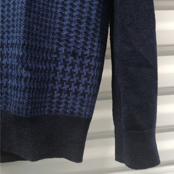 Club Room Men's Sweater Size Large Blue Merino Wool Stretch Academia Grandpacore - Picture 2 of 6